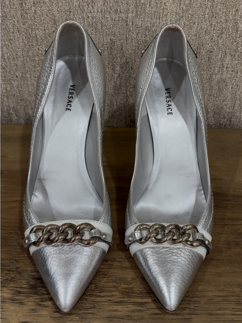 Versace Metallic Silver Pointed Toe Chain-Embellished Pumps - Picture 4 of 8